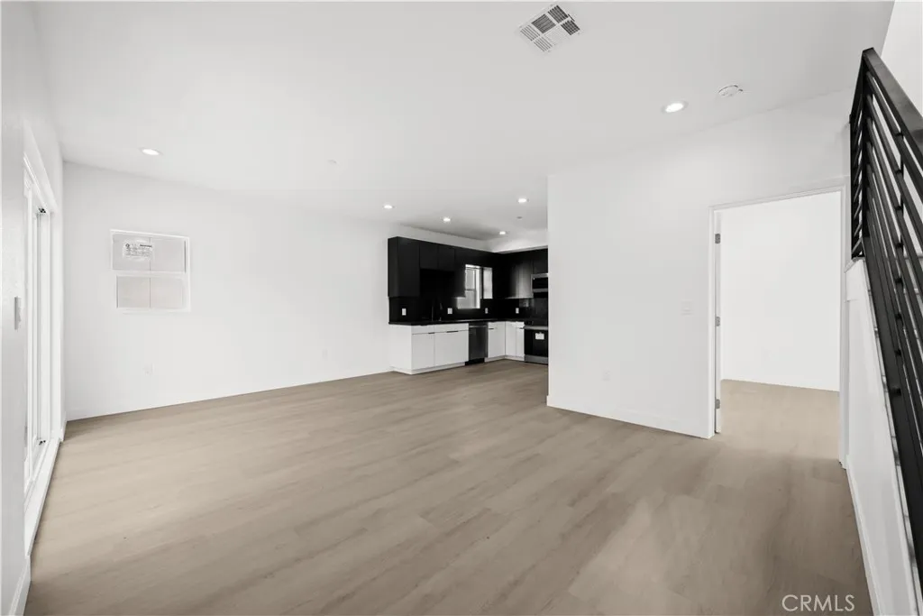 642 N Boyle Avenue, Los Angeles, California 90033 home-pic-36